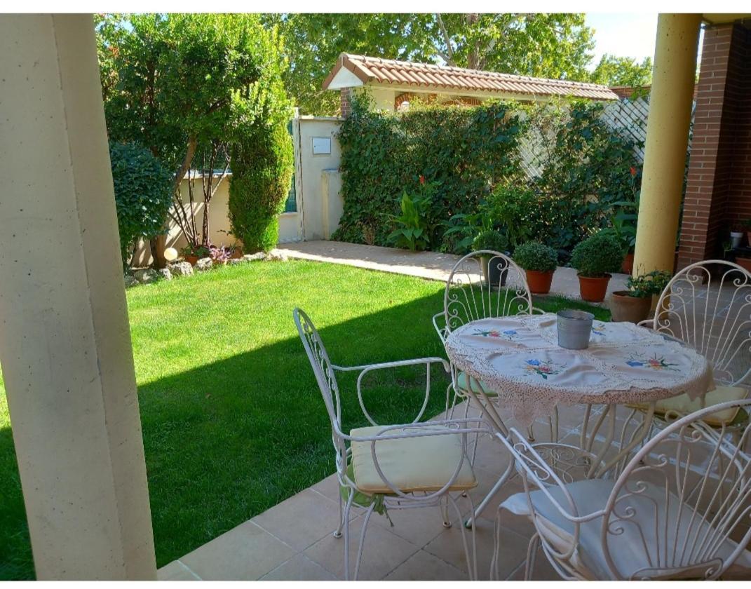 Villa Lendi Rivas-Vaciamadrid Exterior photo